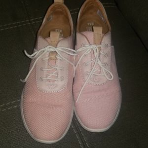 Toms Sneakers
